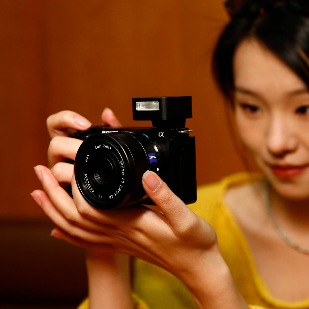 ZENIKO ZF04 ZF08 Mini Retro Ca - Canon Camera Eos R8 review and price